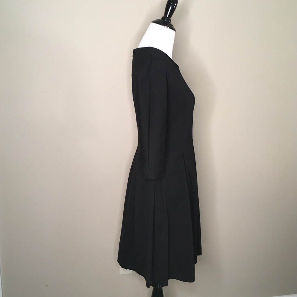 GAP Designed & Crafted Fit & Flare Dress - Picture 9 of 16